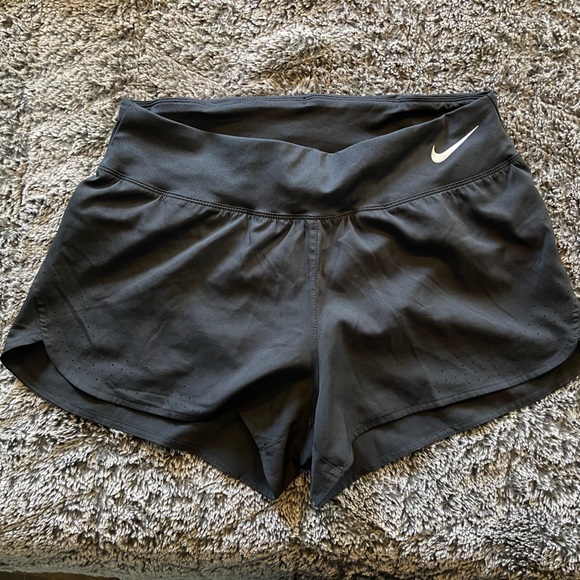 Nike Dri-fit Shorts - Picture 1 of 3